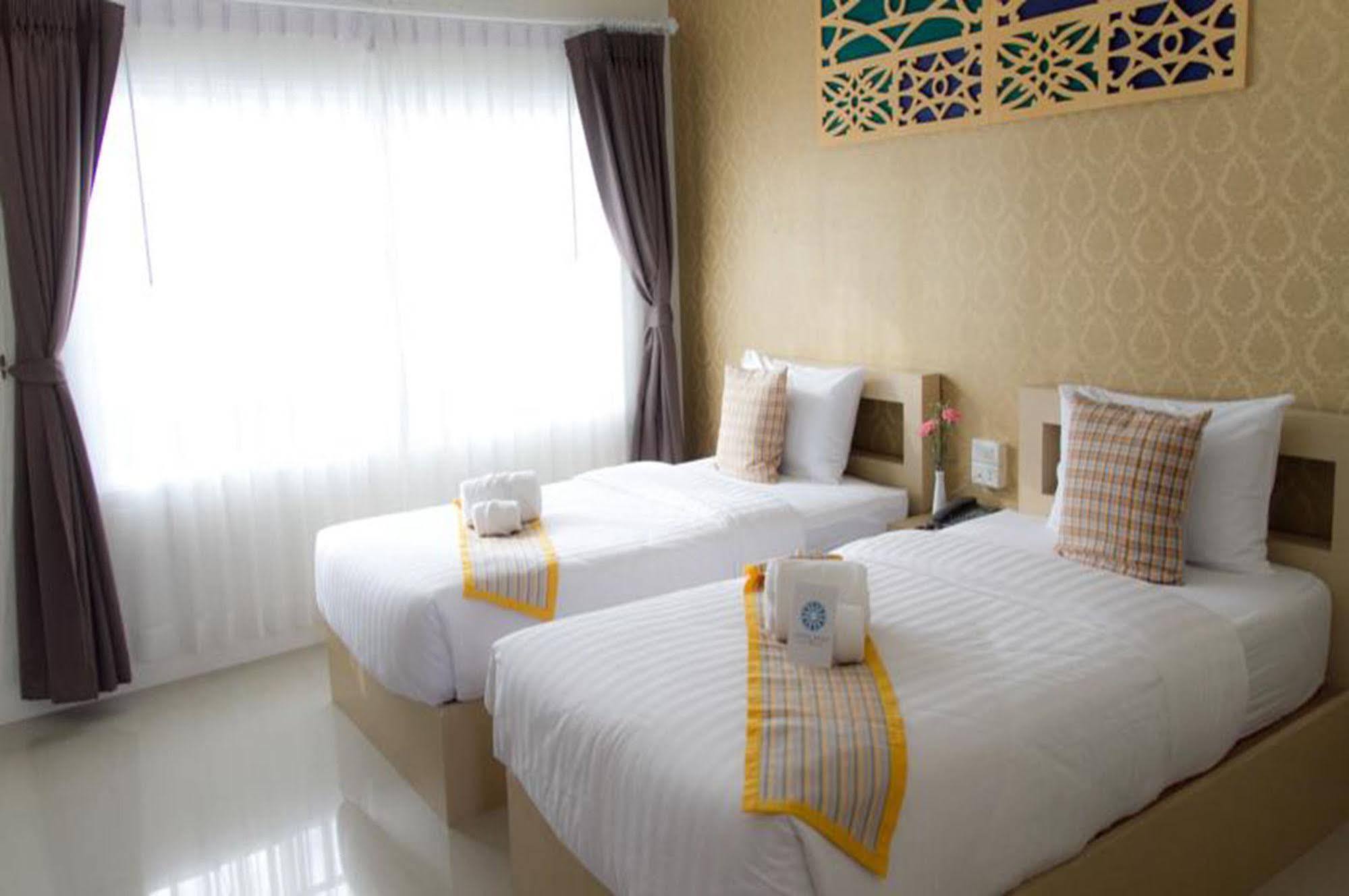 Crystal Nongkhai Hotel Нонгкхай Екстер'єр фото
