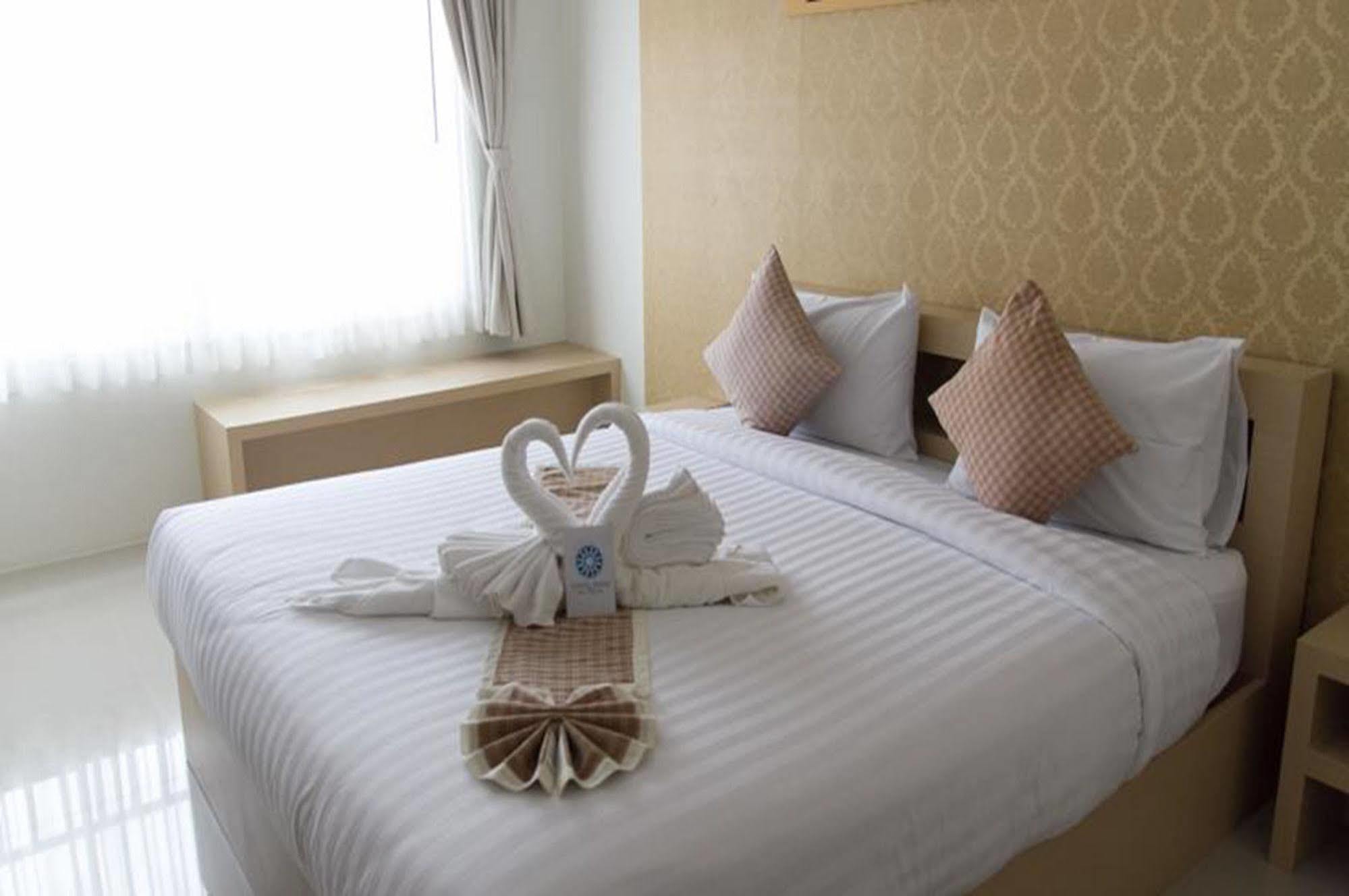Crystal Nongkhai Hotel Нонгкхай Екстер'єр фото